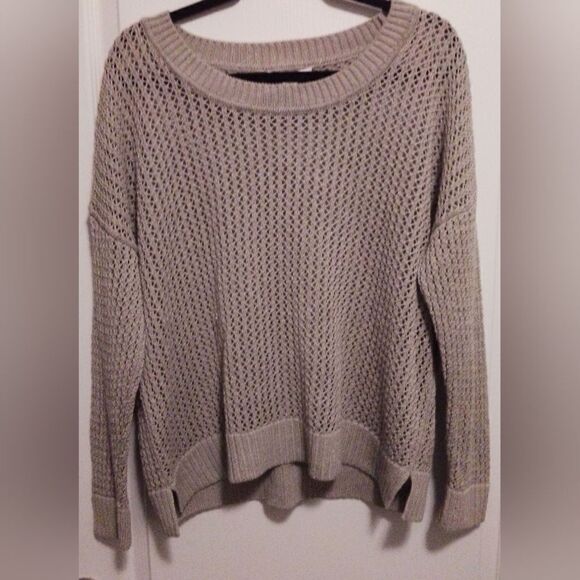 Coldwater Creek Tan Open Knit Sweater - Gently Used - Picture 1 of 3